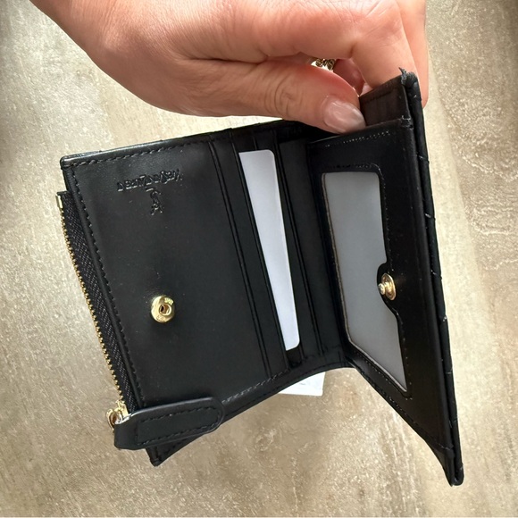 Wallet - Picture 3 of 4